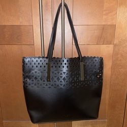 TED BAKER Tote Shoulder Bag Sylviee Cut Out Black Leather Zip Pouch Preowned