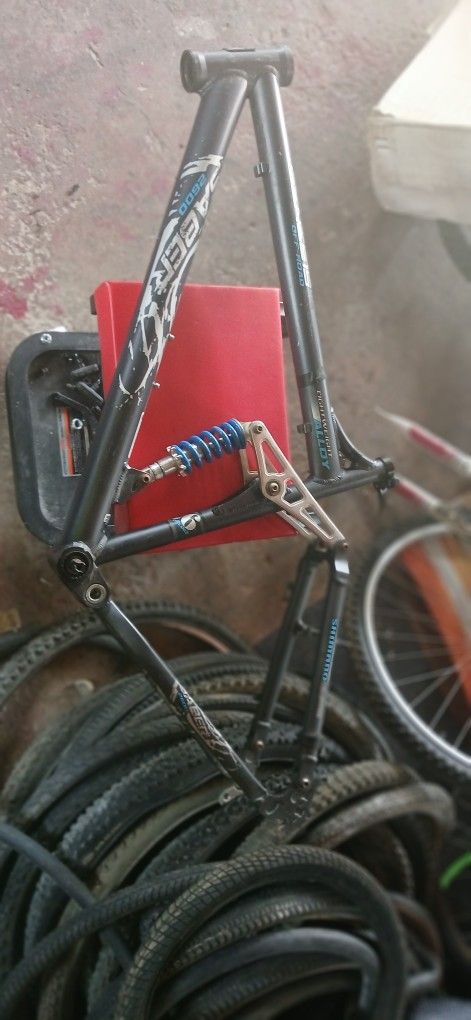 Trail Grabber Frame