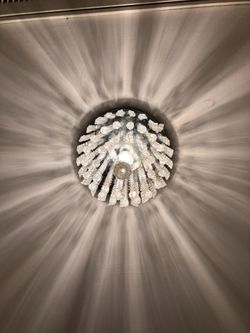 3 Chandelier Lights