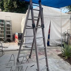 Excellent Condition Very Sturdy  Two Way Fiberglass Ladder 