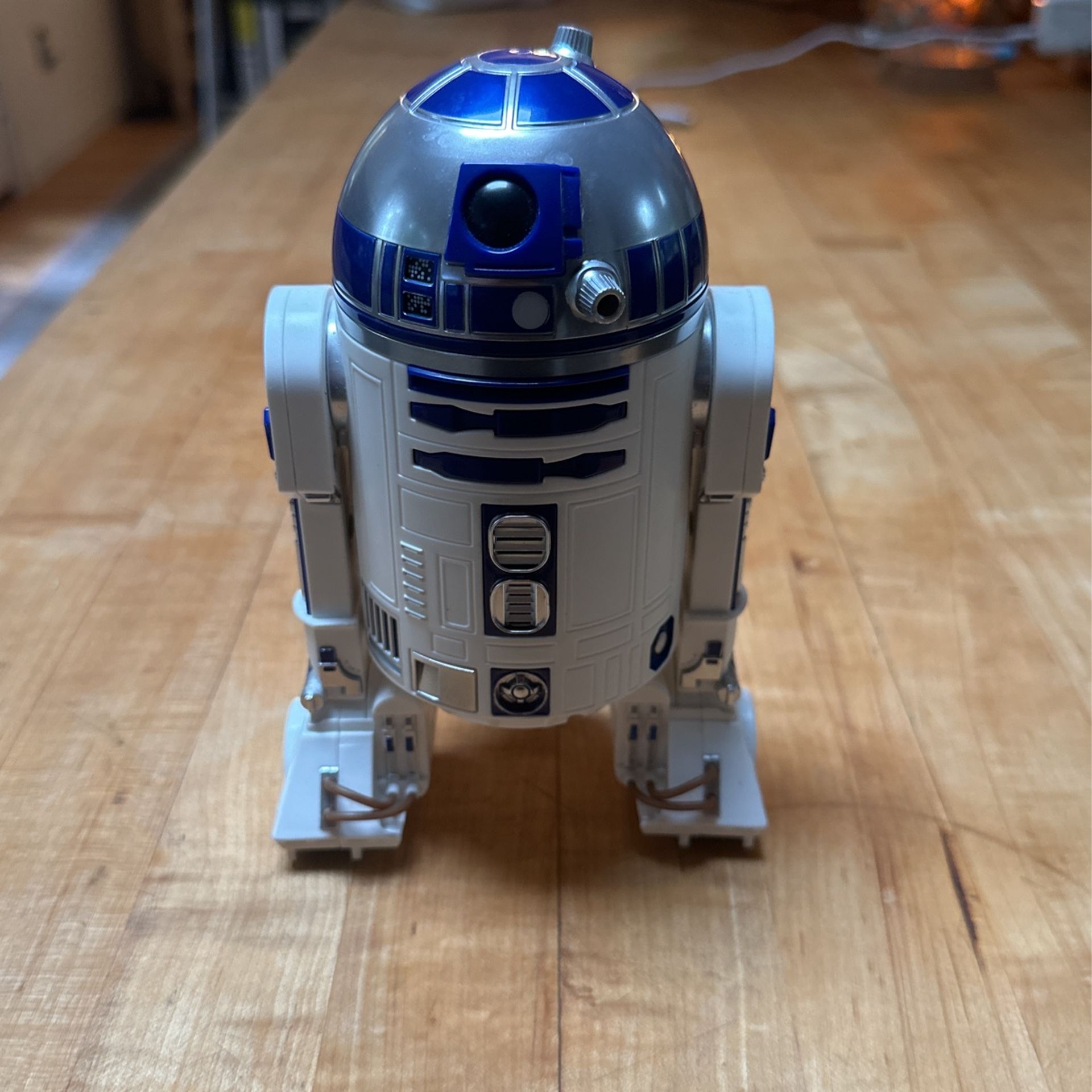 Star Wars R2 D2 Droid for Sale in Issaquah, WA - OfferUp