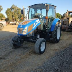Tractor - 2016 New Holland 