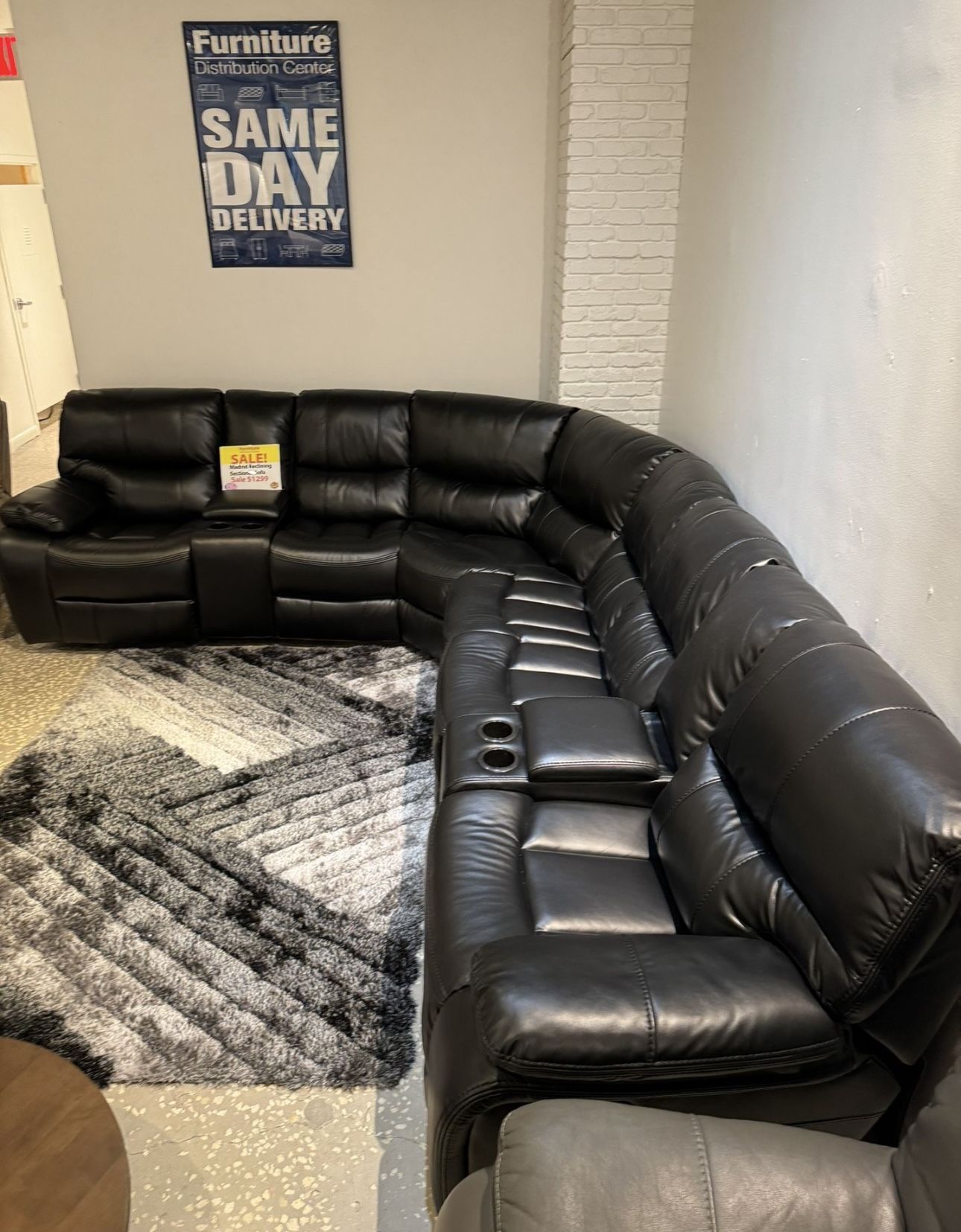 Gorgeous Black Madrid Sectional Sofa!$1499!*SAME DAY DELIVERY*NO CREDIT NEEDED*EASY FINANCING*HUGE SALE*