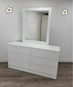 Dresser and mirror