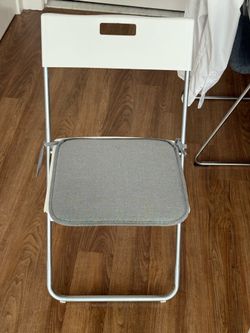 Foldable chair