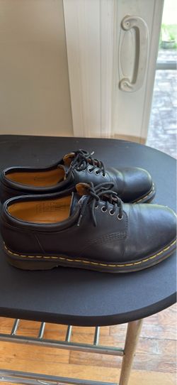 Dr. Martens men’s shoes size 11