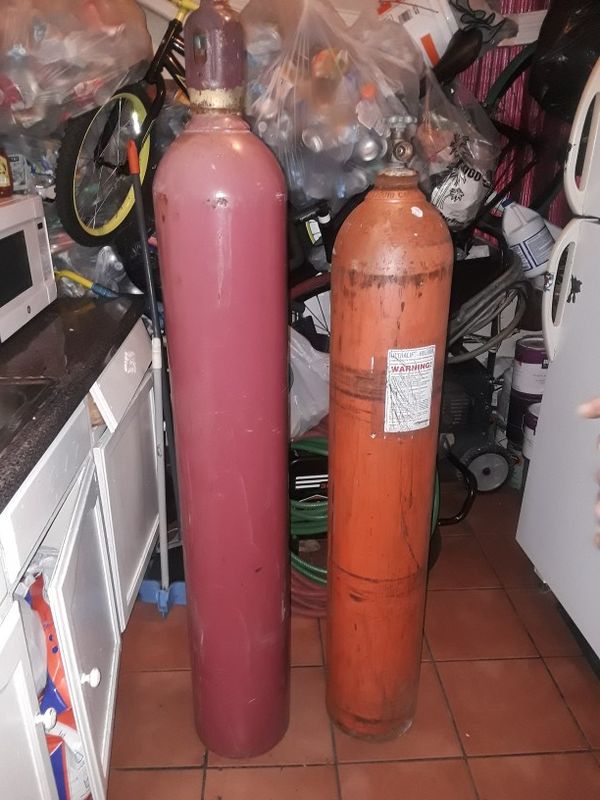 Two helium tanks for welding for Sale in Los Angeles, CA OfferUp