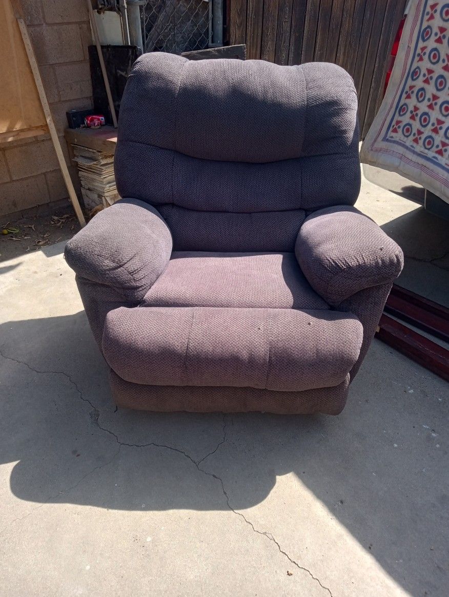 25$