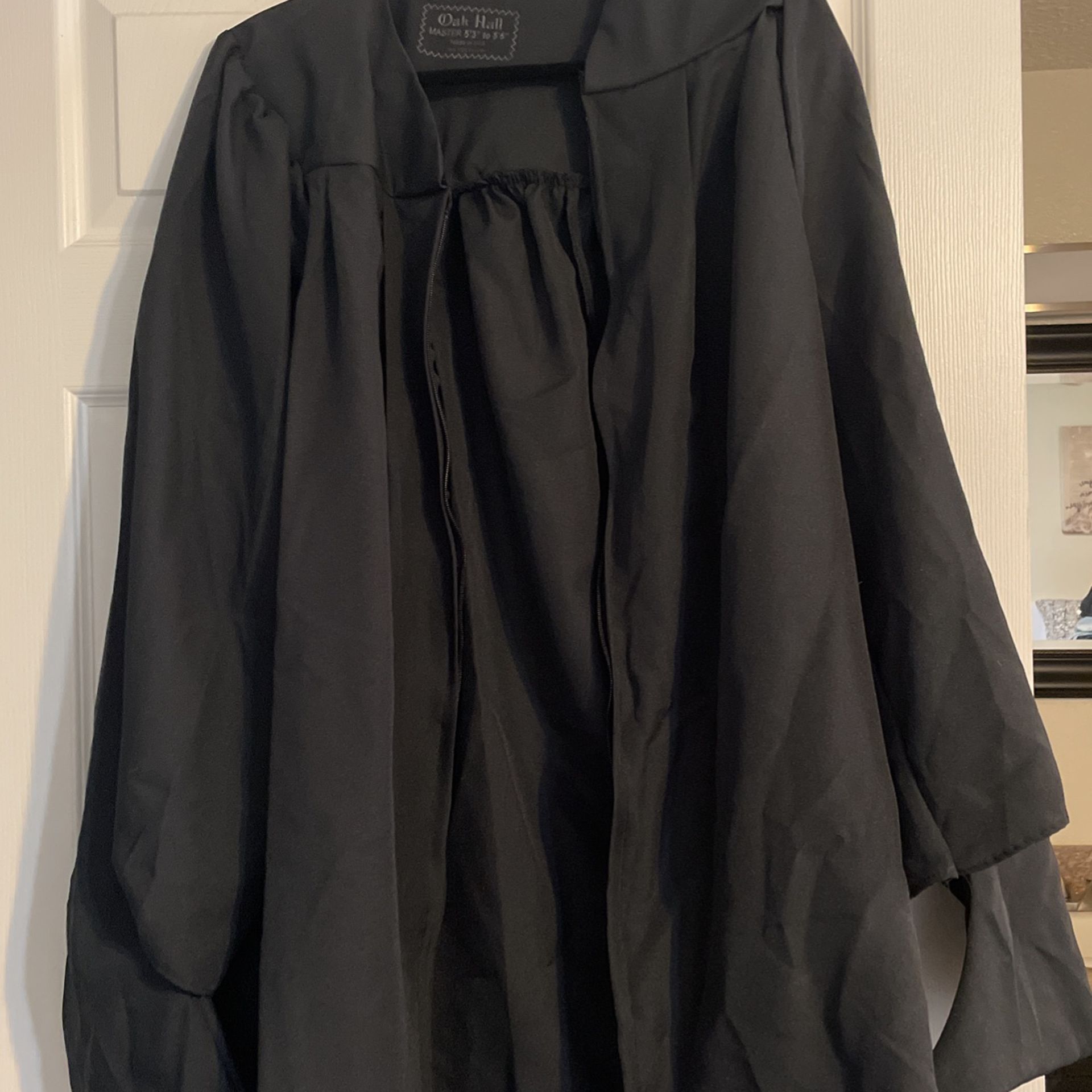 Master Graduation Gown 