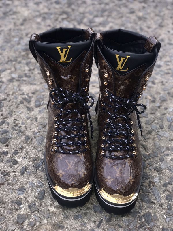 Louis Vuitton boots for Sale in Charlotte, NC - OfferUp