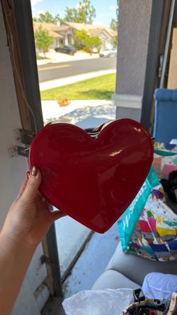 Red Heart Cross Body Bag
