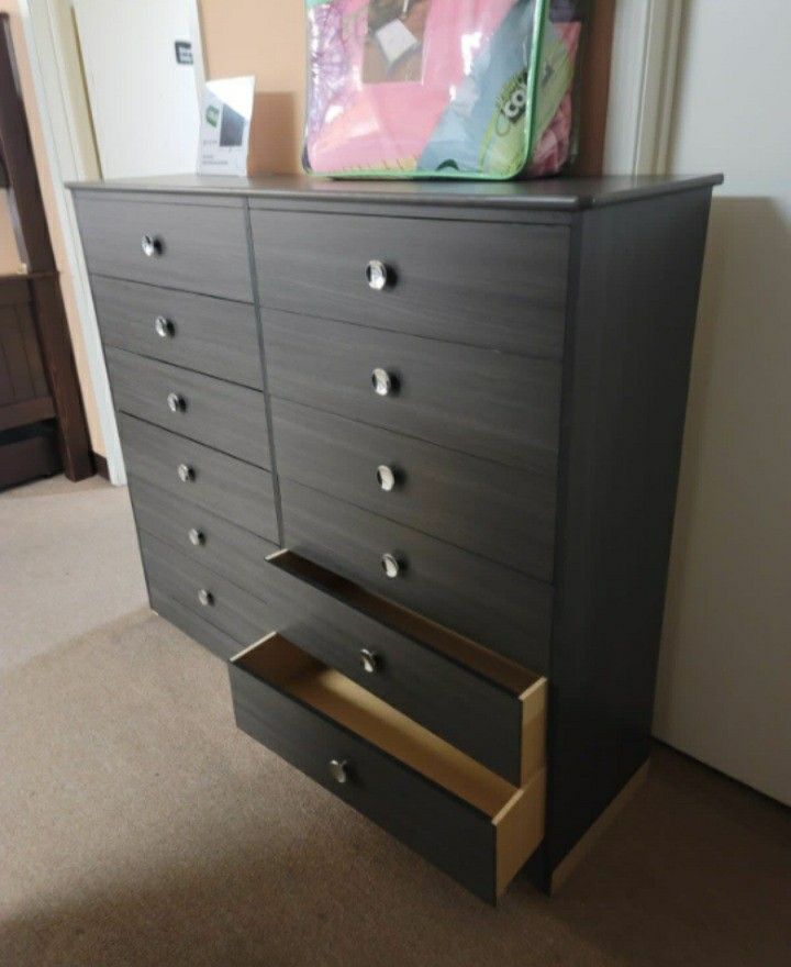 12 DRAWER DRESSER. 57