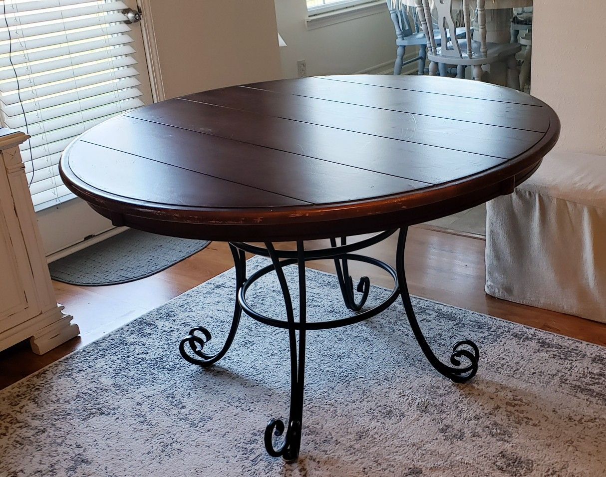 Wood and cast aluminum kitchen table