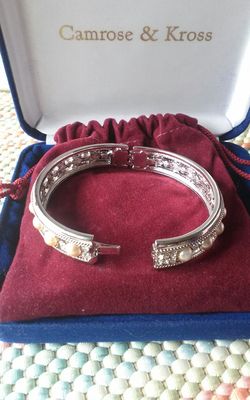 Camrose &Kross silver tone bangle bracelet from JBK collection