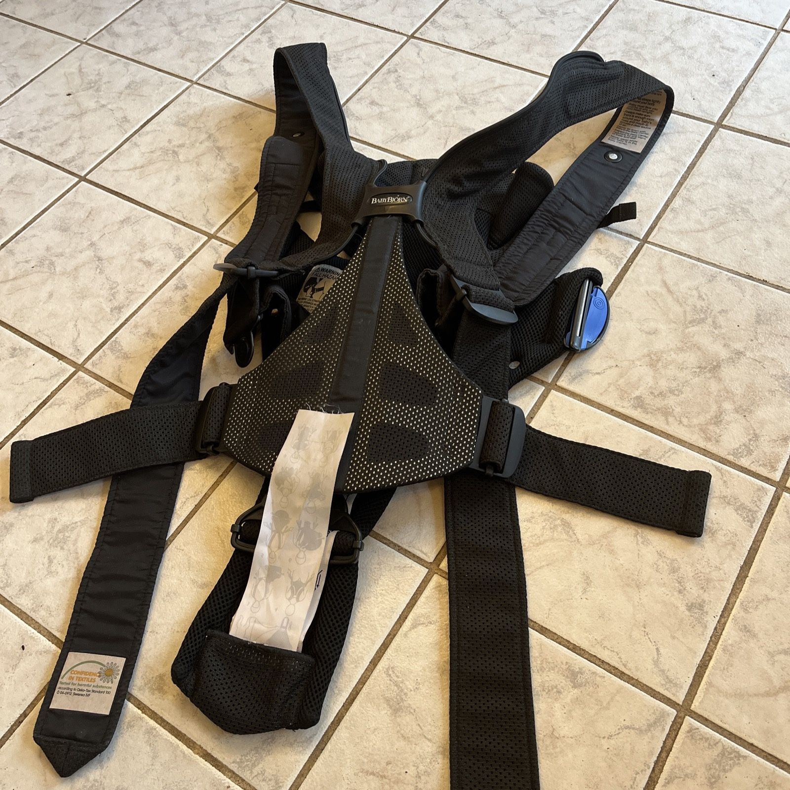 ✅Baby Bjorn Carrier One - Lightly Used