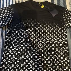 Lv Shirt 