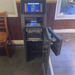 Atm (Seafood Restaurant On The Pier)