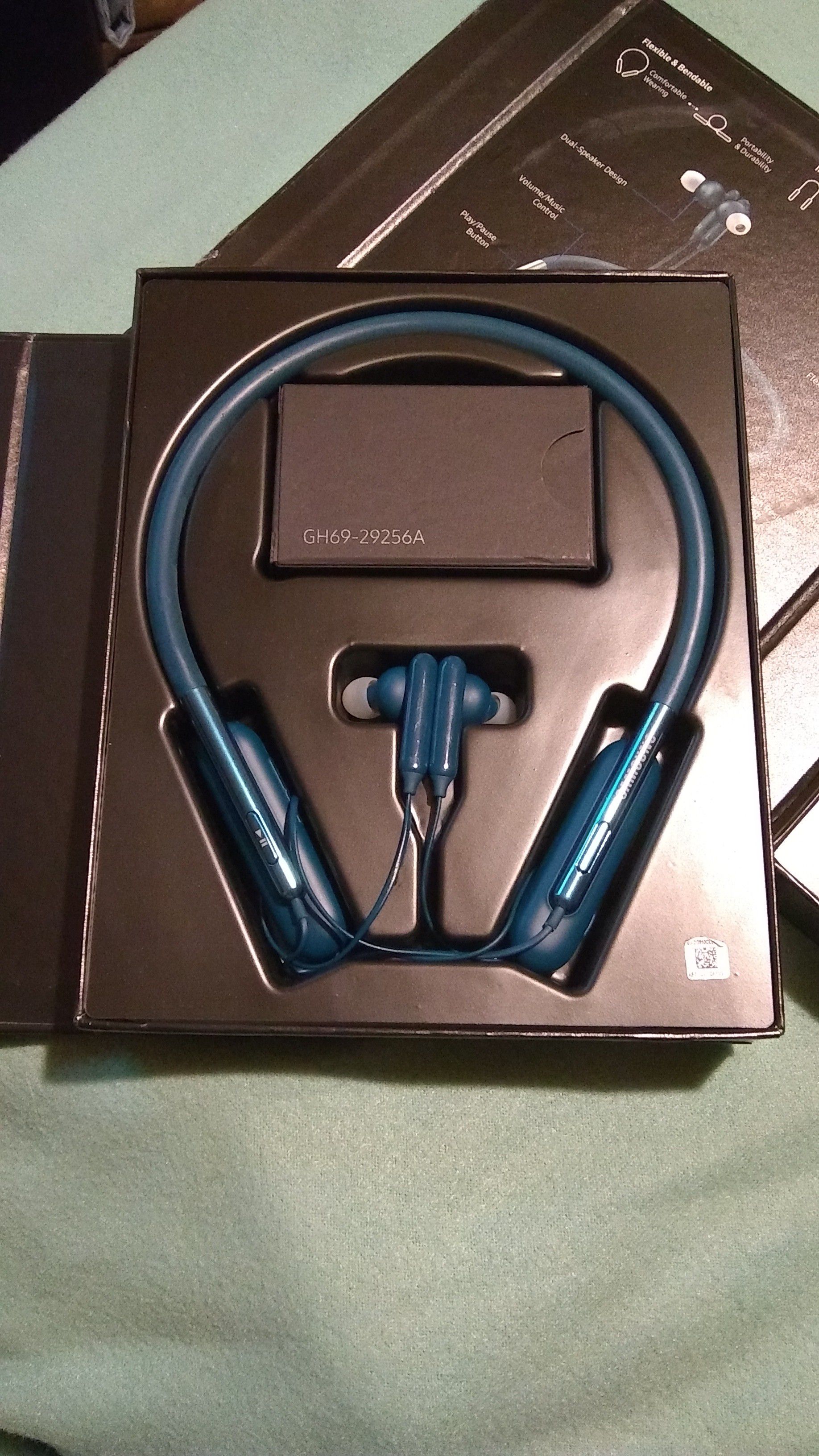Samsung Uflex Bluetooth headphones $40