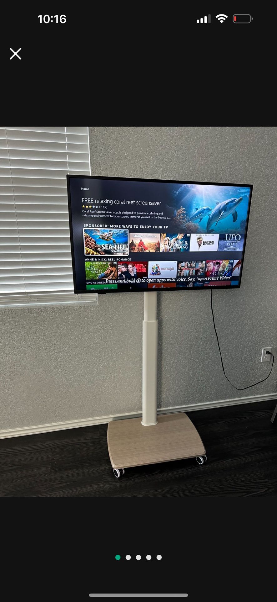 Insignia- Fire tv 45’ Rolling TV Stand