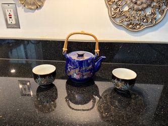 Vtg Japanese Cobalt Blue Porcelain Teapot Peacock Design Rattan Handle 2 Teacups