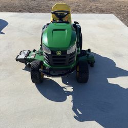 John Deere S180 54-in 24 -HP V-twin Gas Lawn tractor