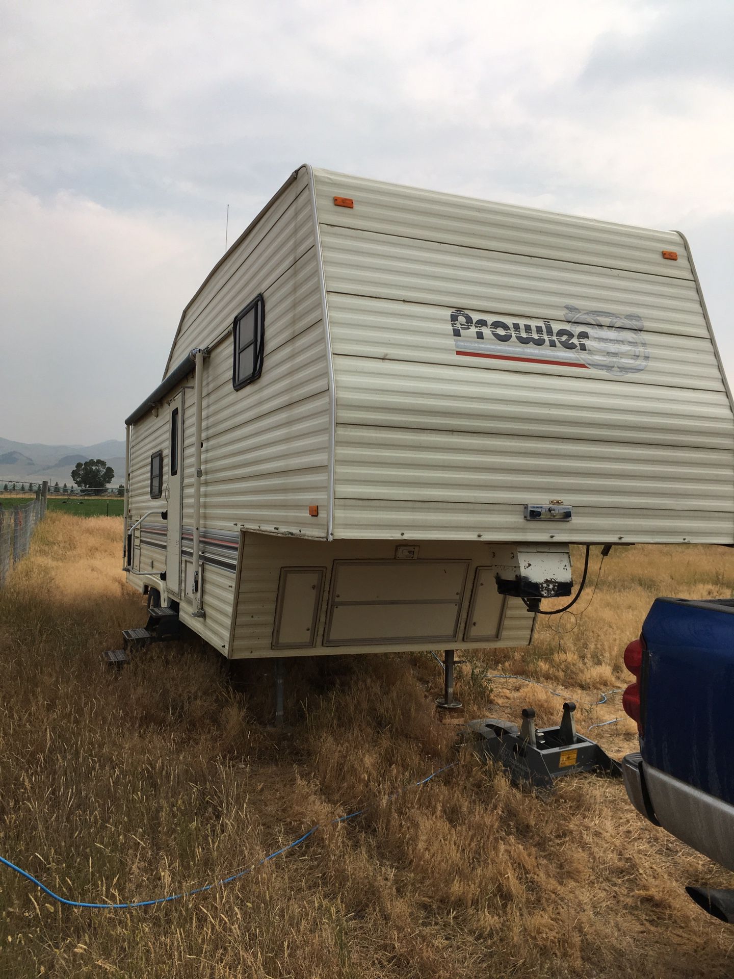 Photo Prowler camper trailer