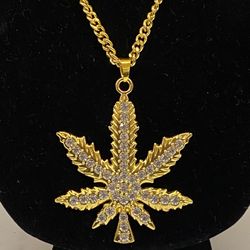 18k Gold Plated MJ Weed Happy Plant Pendant  420