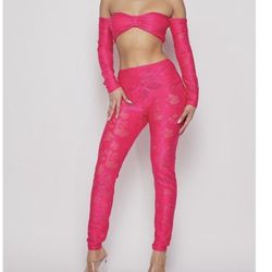 Women’s 2 Piece Set In Pink