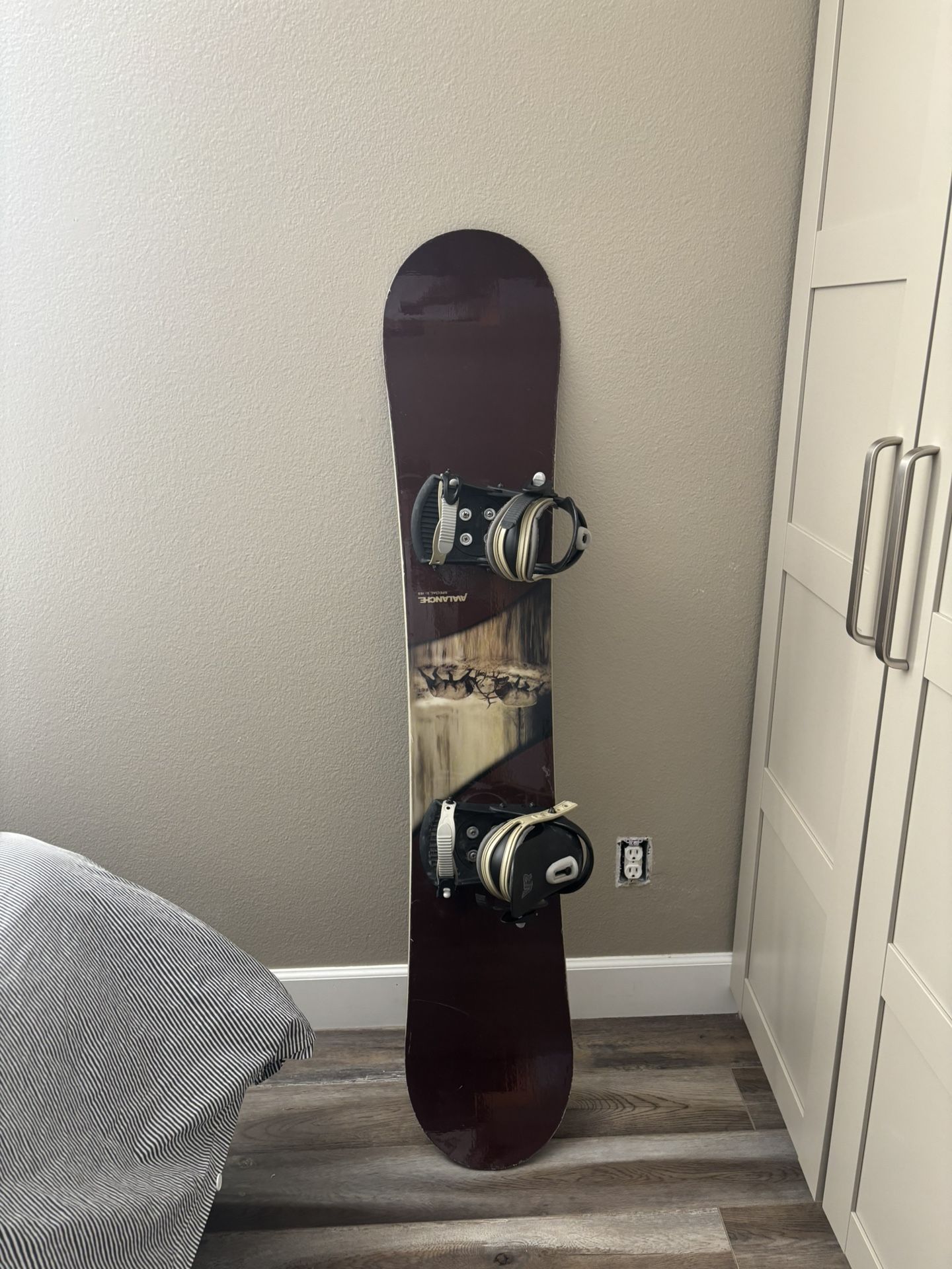 avalanche 155 2022 snowboard