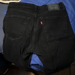 Black Levi’s 505 Size 32x30