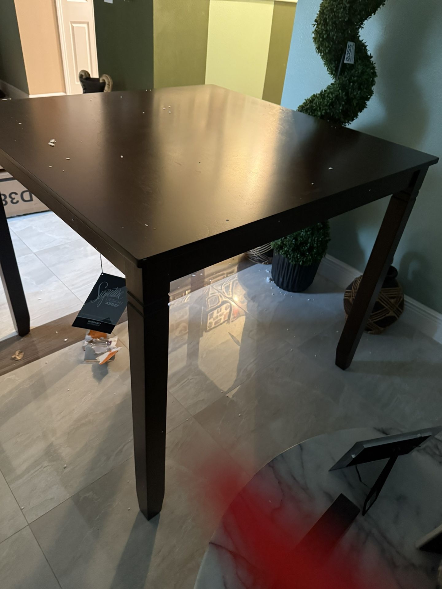 (New) Beige Dining Room Set