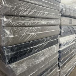 QUEEN MATTRESS & BOX SPRING SALE 