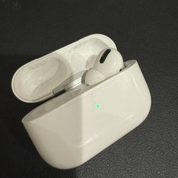 Apple AirPods Pro Just Right Earbud No left Good Conditions 