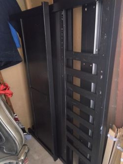 Bed no matches or box spring