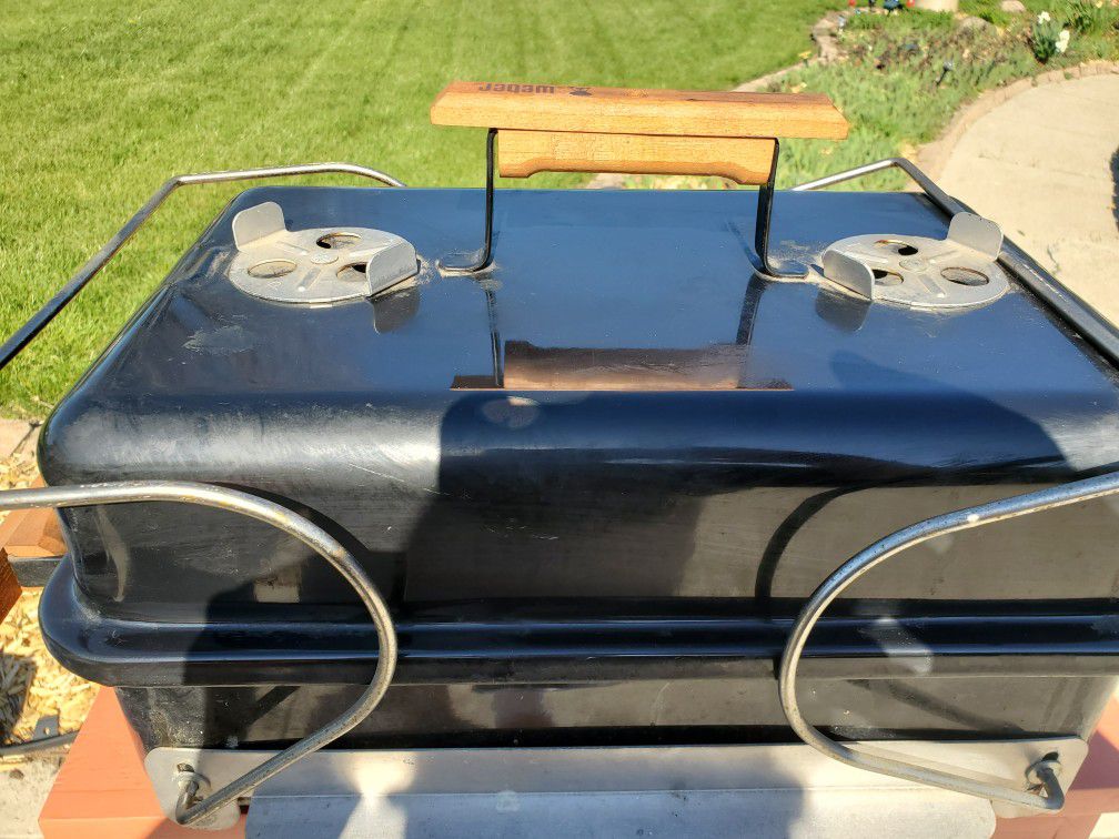WEBER Go-Anywhere Charcoal Grill Black used Twice