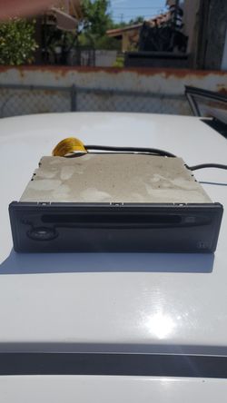 96-00 Honda Pioneer OEM CD player