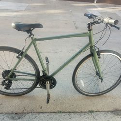Hybrid Bike 