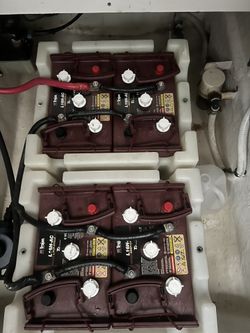 6 Volts Batteries