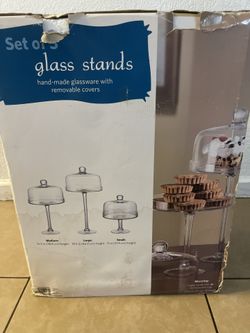 3 Glass Stand