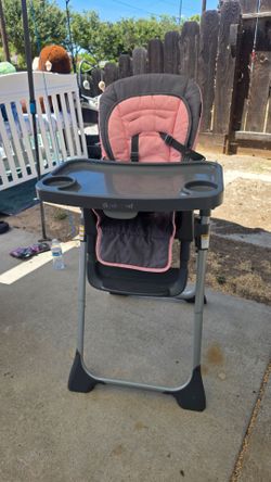Hugh chair
