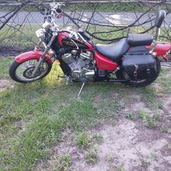 Honda 600cc Shadow  1999 