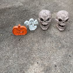Halloween Decor