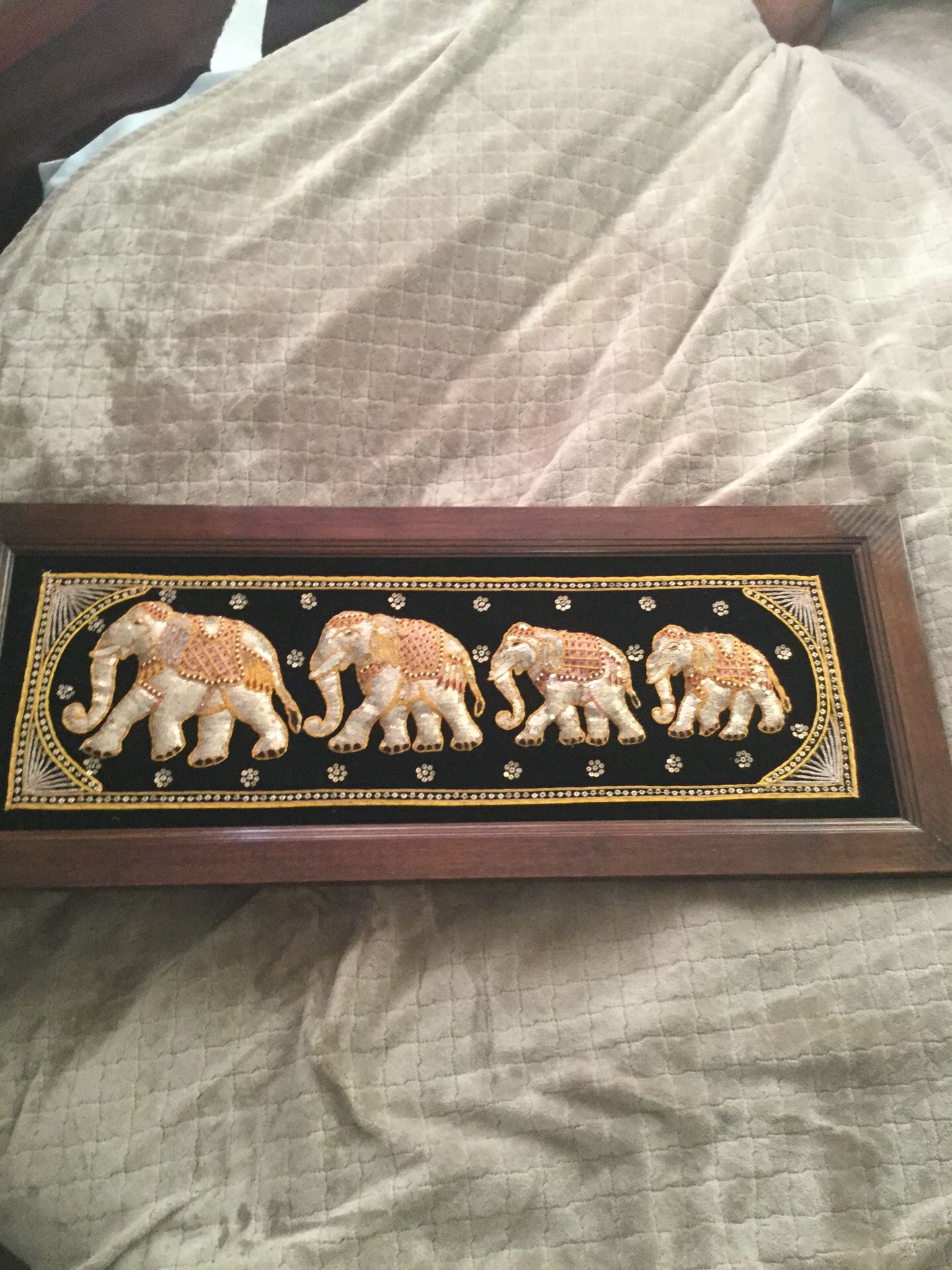 Elephant frame