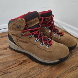 Columbia Women's Hiking Boots, 8