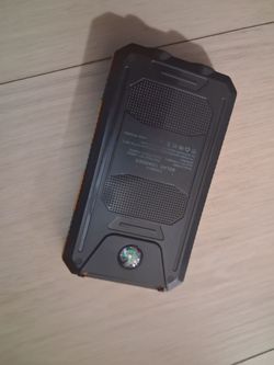 Charge cell phone solar