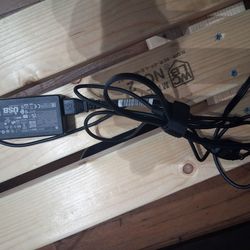 Laptop adapter