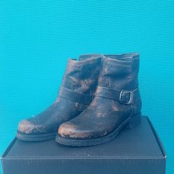 Frye Verónica Toga Black Leather Booties
Women's Size 7M 