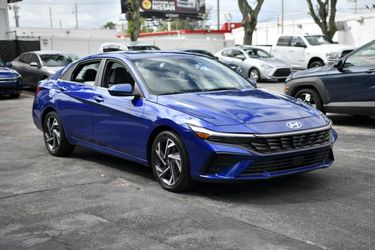 2025 Hyundai Elantra