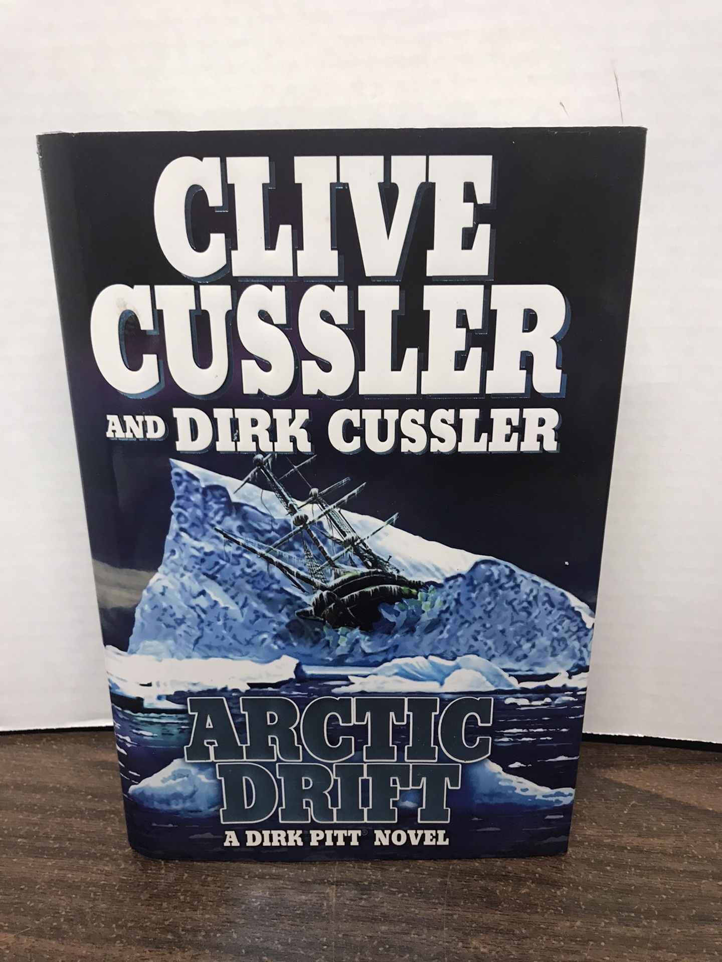 Clive Cussler hardcover book, the Arctic Drift