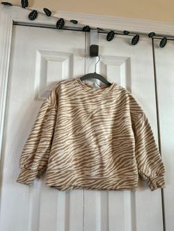 Zara zebra sweatshirt, size 7